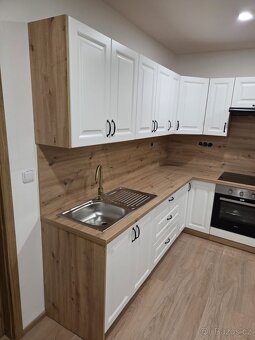 Nová kuchyně STELLA 250 x 205cm - 7