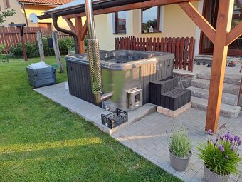 Novinka:Vyrábíme luxusní vířivky s interním kotlem na dřevo - 7