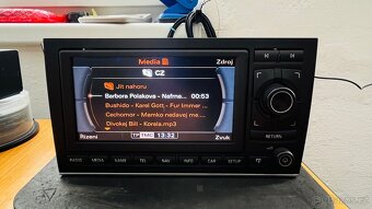 SEAT EXEO - navigace / rádio - MEDIA SYSTEM E (RNSE/RNS-E) - 7