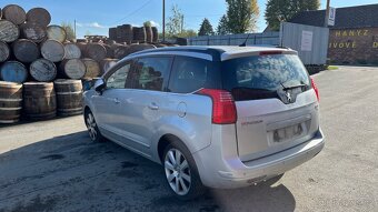 199.Peugeot 5008 1.6HDI 9HD Na náhradní díly - 7
