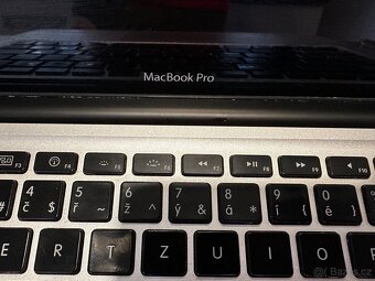 MacBook Pro - 7