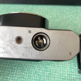 Fotoaparáty CONTAX YASHICA na opravu + objektiv - 7