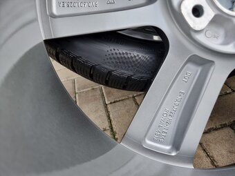 22″ 5×130 PORSCHE CAYENNE COUPE + CONTINENTAL zimné NEW - 7