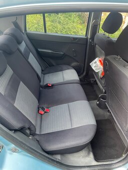 Hyundai Getz 1.4 - 7