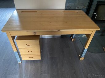 Dětský rostoucí psací stůl - 7
