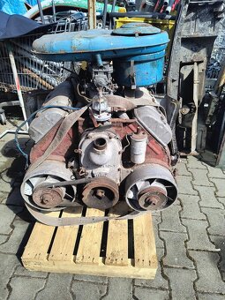 Tatra 603 motor H, díly dle přání - 7