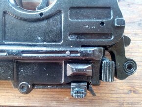 Pistole c 96 replika / maketa - 7