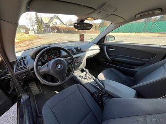 BMW 1 (E81) 118i 2.0 benzín - 7