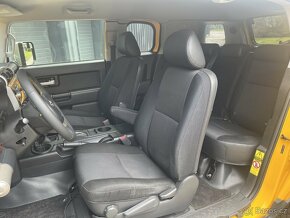 Toyota FJ Cruiser 2. majitel zakoupeno nové v EU - 7