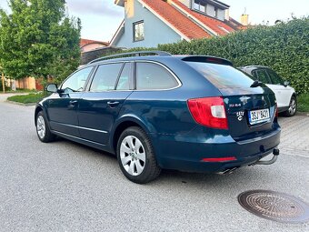 Škoda Superb 2,0 TDi, 4X4, kombi, tažné zařízení - 7