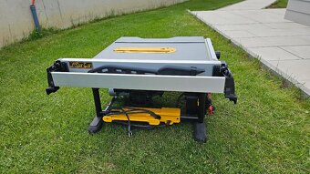Stolní pila Dewalt - 7