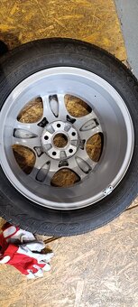 Prodám originální alu kola z Audi A6 C5. Alu R16 5x112 s pne - 7