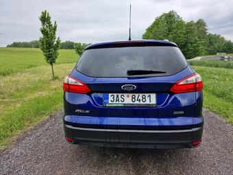 Ford Fokus kombi 1,6Tdci titanium 85kw 2013 - 7