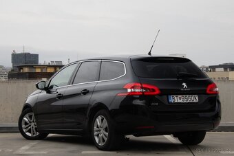 Peugeot 308 1.2 PureTech 130 AT6 - 7