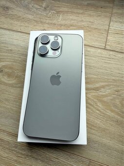 iPhone 15 Pro Max 256gb Natural Titanium - 7