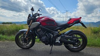 Honda CB650R - 7