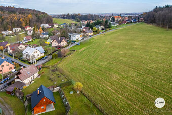 Stavební pozemek o výměře 1043 m2 v obci Skalice - 7