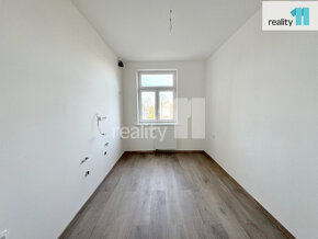 Prodej bytu 2+kk, 43 m2, po kompletní rekonstrukci, Praha 4  - 7
