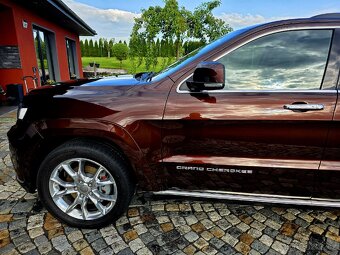 Jeep Grand Cherokee wk2 summit 3.0 V6 - 7