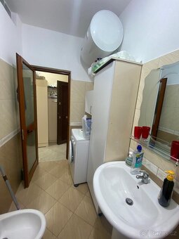 Prodej bytu 1+kk, 31 m², Mali i Robit, Albánie, 52.000,-€ - 7