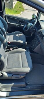 Sharan 1,9 tdi 96kw ASZ - 7