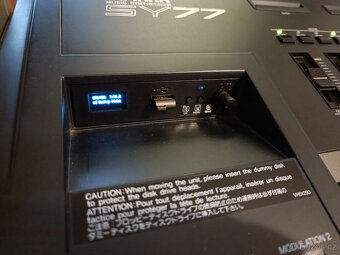 Yamaha SY77 - 7