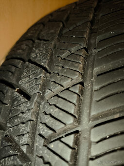 Zimní sada (pneu, disky) 15" - 7