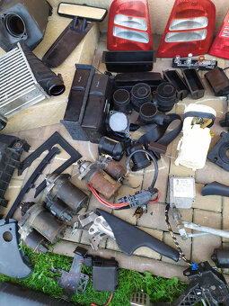 Škoda Octavia RS díly - 7