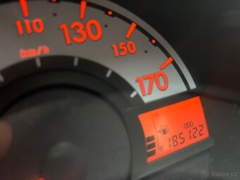 Peugeot 107, r.v. 2005 5 dveří - 7