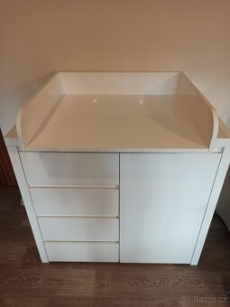 Přebalovací pult na komodu - 7