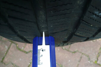 Pneu Toyo Snowprox S954 235/40/19 1 ks - 7