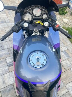 Honda CBR 600F r.v. 1992 TOP - stav - 7