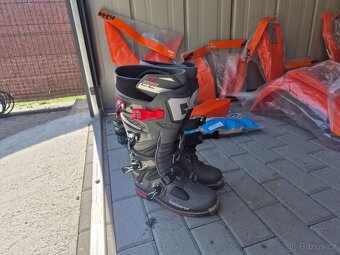 Prodám novou KTM EXC-F R.V 2025 - 7