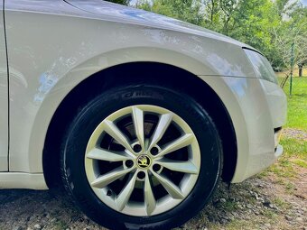 Škoda Octavia 2.0TDI DSG Navi Elegance Vyhrev NOVÉ ROZVODY - 7