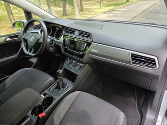 Nabízím k prodeji Volkswagen Touran 1.2 TSI 81 Kw - 7