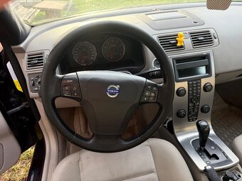 Prodám Volvo v 50 4x4 2.5 l - 7