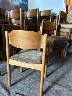 Stohovatelné restaurační židle, rustikální, 21kusů - 7