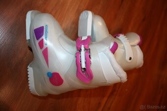 divcí lyže Atomic 70 cm , lyžaky Elan - 7