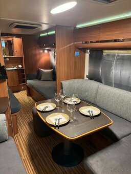 Prodám ADRIA ADORA 613HT, r.v. 2012  ... KRÁSNÝ ... - 7