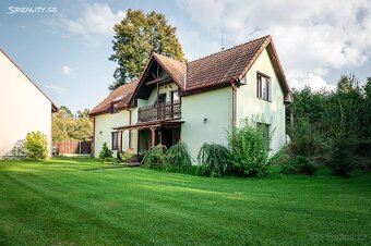 Dům s rodinným kempem - 7