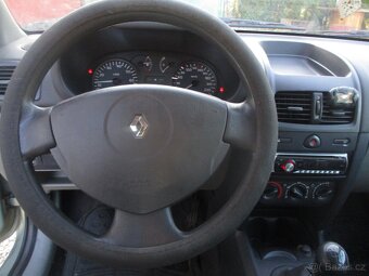 Renault Clio 1.2i - 7