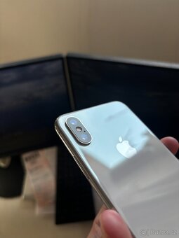 iPhone XS 256GB - bílá - 7