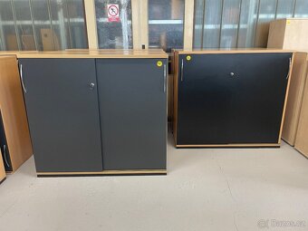 Kancelářské skříně, stoly a kontejnery K+N - 7