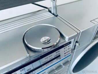 Radiomagnetofon Sharp GF-7500, rok 1985 - 7
