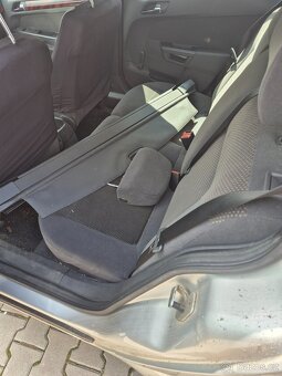 Astra 1.8 - 7