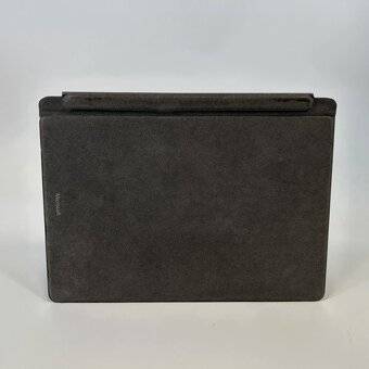 Microsoft Surface Pro 9 i7 / 16 GB / 256+ GB SSD - 7