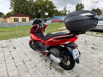 Honda PCX 125 (2017) – nové pneu, STK 10/2026 - 7