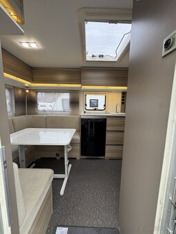 Adria Altea 472 PU ~ Francouzská postel - 7