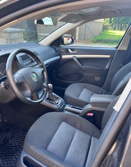 Škoda Octavia II 1.9 tdi - 7