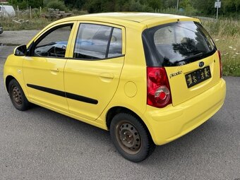 Kia Picanto 1.0i, r.2011, servisní kniha, 1.maj, STK - 7